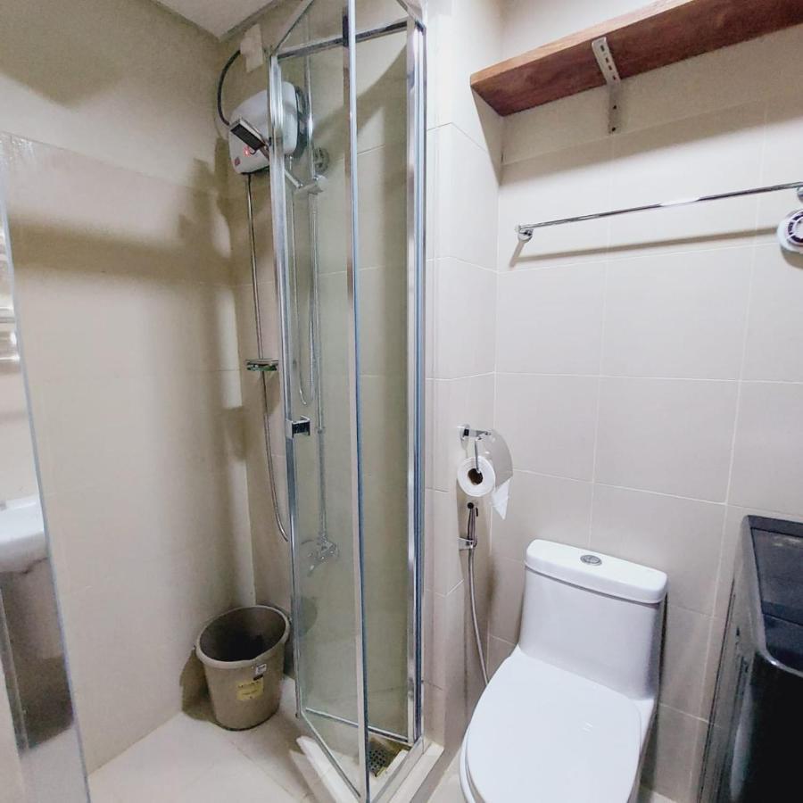 One Bedroom Condo Unit Fame Residences Manilla Buitenkant foto