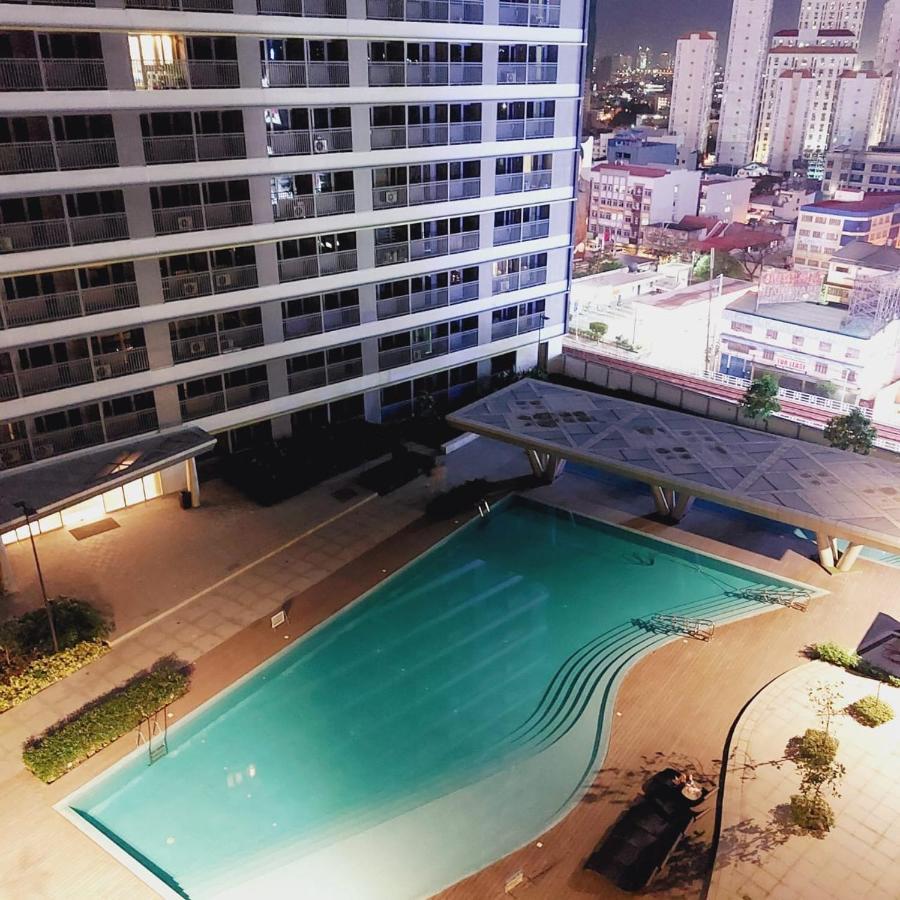 One Bedroom Condo Unit Fame Residences Manilla Buitenkant foto