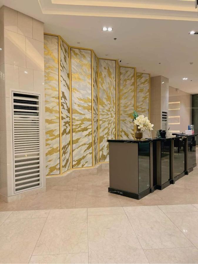 One Bedroom Condo Unit Fame Residences Manilla Buitenkant foto