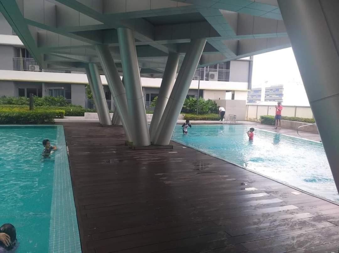 One Bedroom Condo Unit Fame Residences Manilla Buitenkant foto